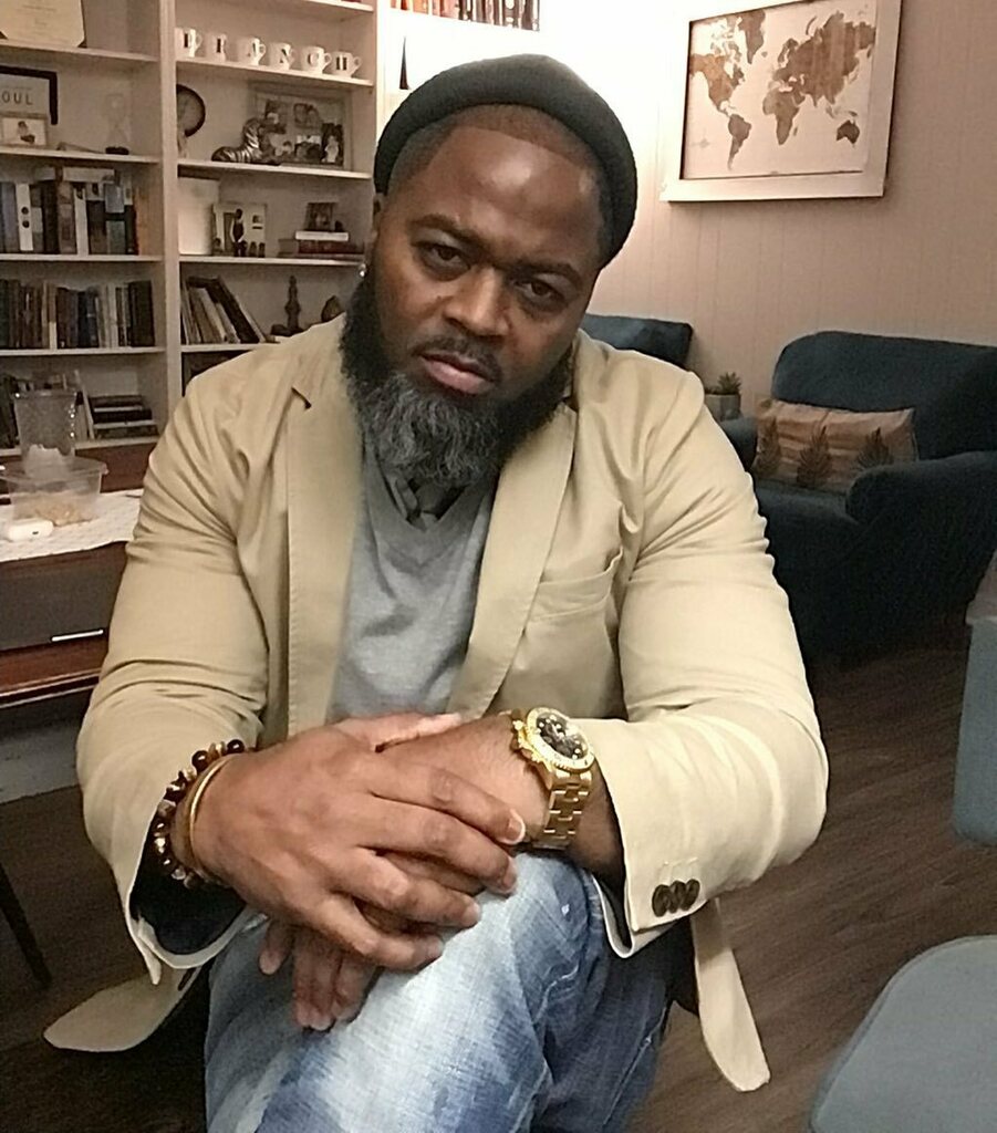 ambassador215's tweet photo. When the urbanism is obvious the Christocentrism must be magnified.
Can’t let my culture scream louder than my Christ.
Turn your Christ up. 😏 https://t.co/0llBAC5gni https://t.co/YTb2pd6M0O