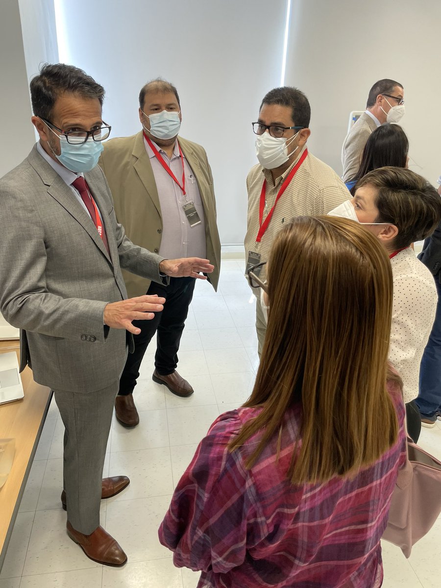 Vivimontagne's tweet photo. #AUCALIVE 
#WORKSHOP #UpdateonUrinaryStoneManagement 
@AmerUrological @Uroweb @INGRIDPERSCKY @PacificaSalud @MBaptistussi @MSGONZALEZURO @GuidoGiusti https://t.co/iNvyTOuFfC