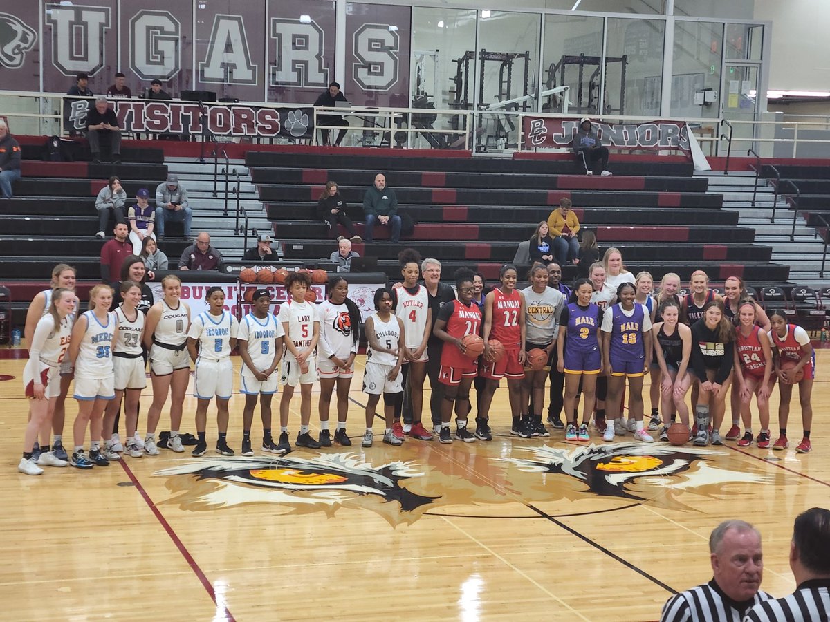 CoachGray_BU's tweet photo. Still looking for a place to play college basketball?  Don't look any further Brescia University is still recruiting women's basketball players for the 22-23 season. Send contact number and film to michael.gray@brescia.edu https://t.co/sEIXX6r1A0