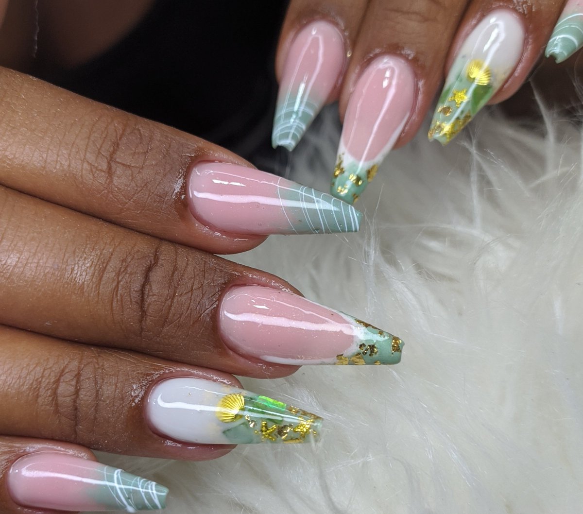 icnailsdesigner's tweet photo. Aff 🤤💚 #Colocação #AcrigelFormatos #FundodoMar #ArtEncapsulada https://t.co/qJgVOCLJle