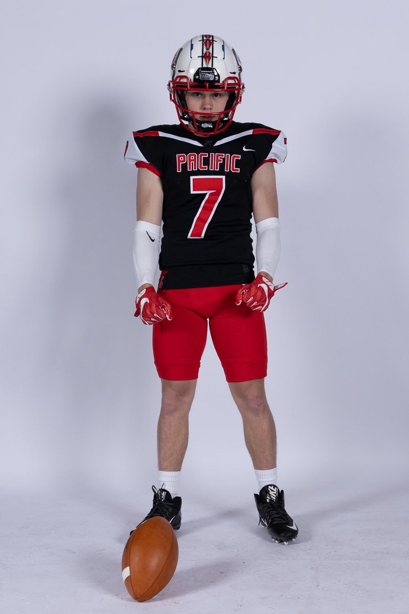 JackLemley6's tweet photo. Great visit @Boxer_Football  blessed to be able to come down and see campus and meet the coaches and players @Coach_Gilgan @CoachJCraft @CoachFalc https://t.co/d1ecoYg7nO
