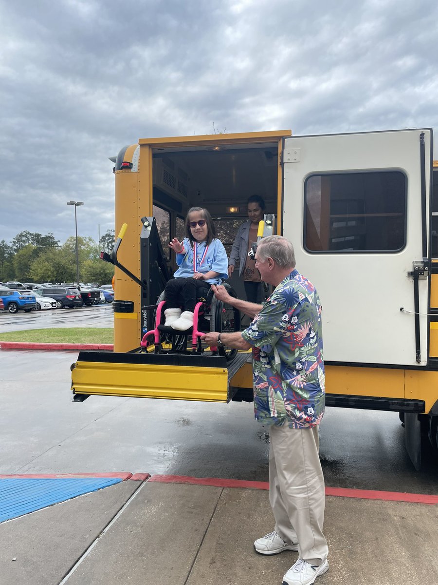Melly_Jimenez's tweet photo. Sophia’s ⛳️ fun get away!! Thanks @KPark_Football and @HumbleISD_InAth for including her in this fun day &amp; @HumbleISD_OE for the get away 🥰 https://t.co/skeN4Y96jU