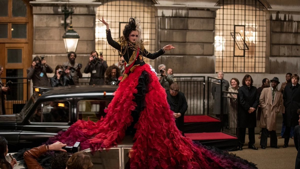 EvryThingSequel's tweet photo. OSCARS 2022 ... II. The Biggest Story from #Oscars2022 was of course ... the sequel winners!! Billie Eilish won Best Original Song for NO TIME TO DIE and Jenny Beavan won Best Costume Design for CRUELLA. #everythingsequel #sequeloscars https://t.co/7WydayHDuk
