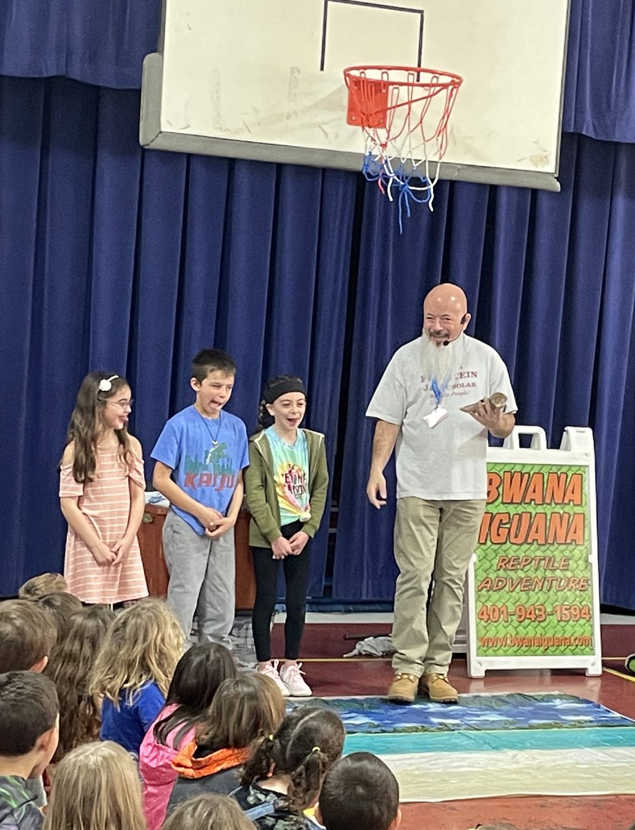 SFE students loved the Bwana Iguana Reptile Show! Thank you, Ray and <a href="/FeinsteinFound/">Feinstein Foundation</a>! @DrLyonsSFE <a href="/BSDBroncos/">Burrillville Superintendent</a>