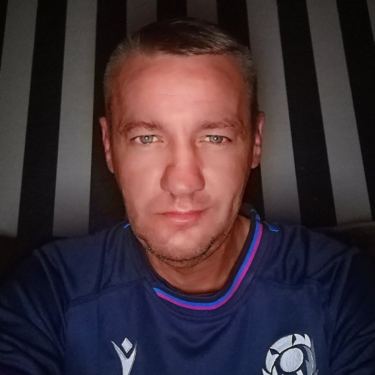 JamesWilsonv's tweet photo. Am vain but feck it https://t.co/CLzUyVvHow