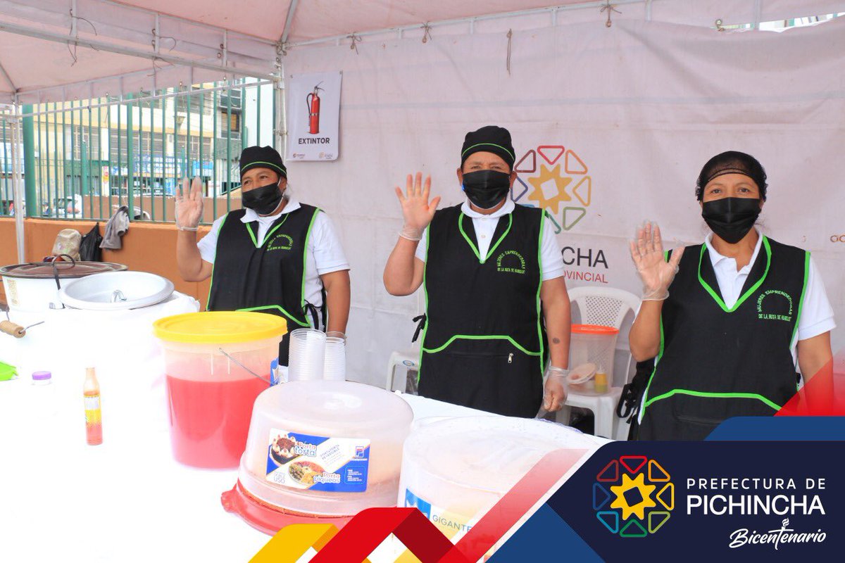 PichinchaGob's tweet photo. A propósito de la Semana Santa que se avecina, hoy efectuamos la Feria Pichincha Productiva y Solidaria en la Plaza de la República, con gran acogida de la comunidad😀
En este espacio los asistentes degustaron de exquisita fanesca😋y adquirieron los productos para su elaboración. https://t.co/p0aBaqZnPj