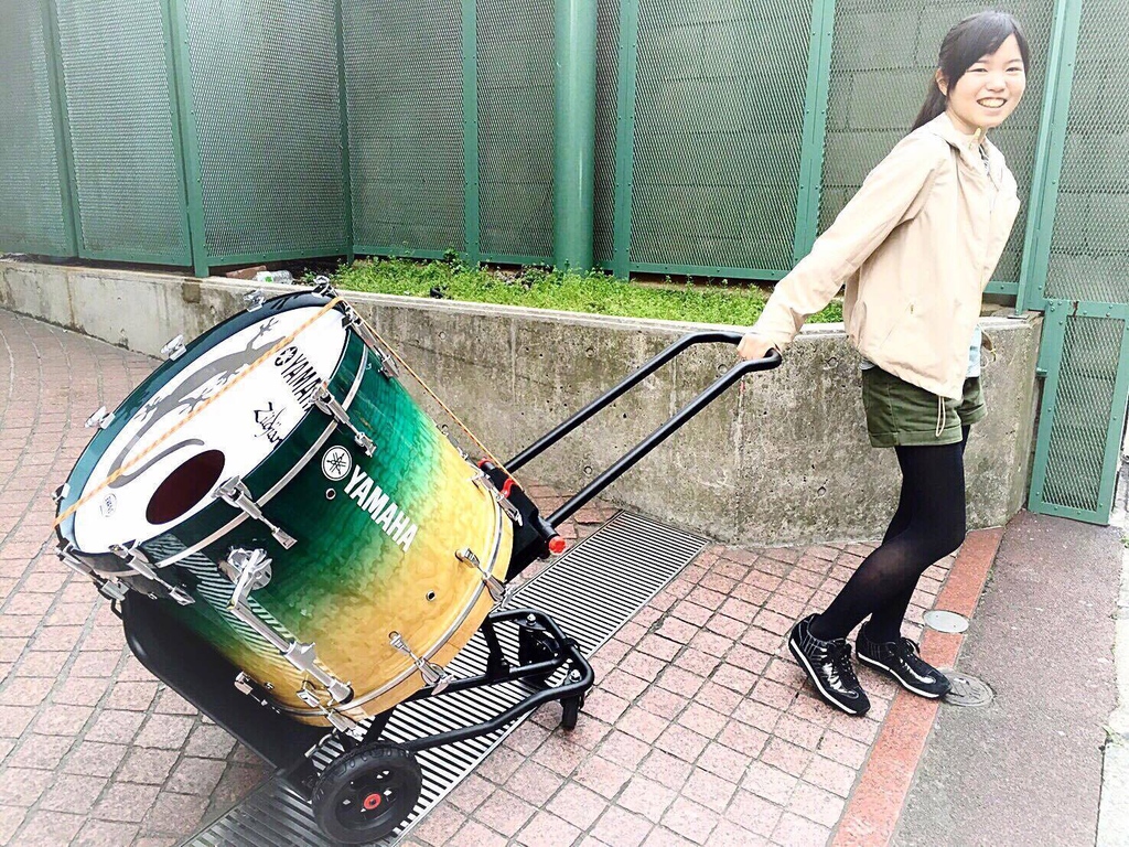 gruvgear's tweet photo. Even before #VELOC we already had our @kraneamg #AMG500 for #drummers 🤩🥁 #gruvartist @senri_kawaguchi having fun hauling her #yamaha drums here! https://t.co/r9HoyxqkHy