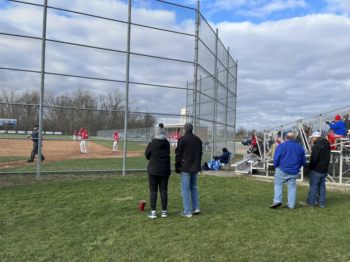 TylerSeggerman's tweet photo. HIGH SCHOOL ⚾️ NON-CONFERENCE
@LCCtbirdSports 6
@DelphosStJohns 7
END 4TH

Brady Kerner comes up clutch again, this time with a 2-RBI double to give the Blue Jays their first lead of the game. #YNNSports https://t.co/1KvLkQ1Qtx