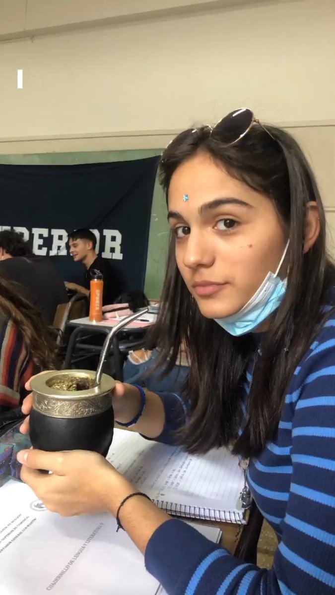 malenasolari__'s tweet photo. la argentinidad al palo 🤨 https://t.co/jWHchjm8VC
