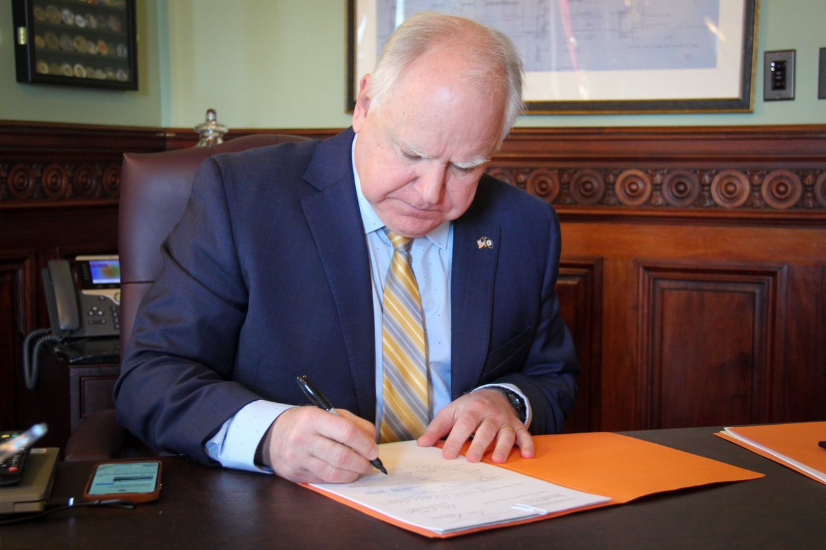 Governor Tim Walz tweet media