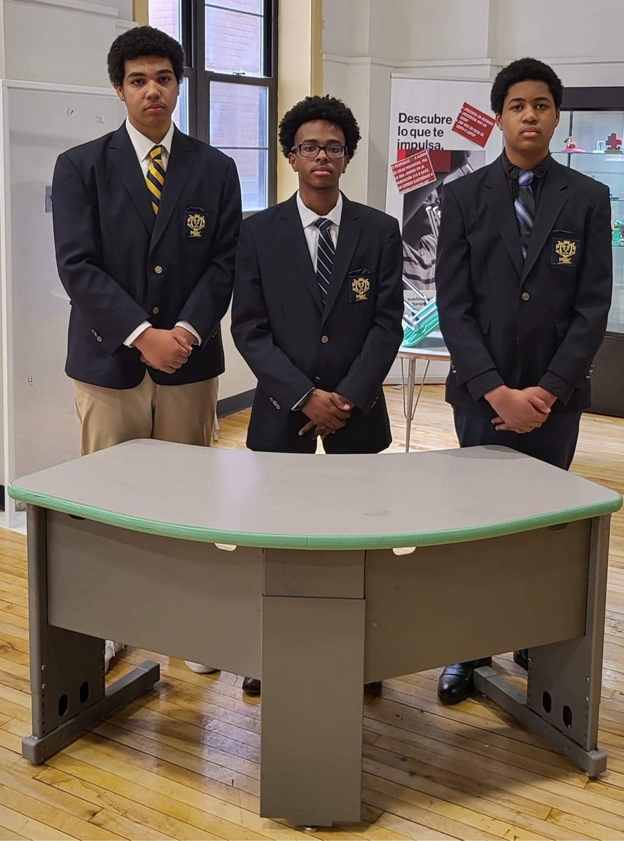 Our My Brother’s Keeper (MBK) scholars were ready and professionally dressed for their 3rd Quarter Exhibition presentations! They all did a great job presenting their learning this week! <a href="/NFAWest/">NFA WEST</a> <a href="/bigpiclearning/">Big Picture Learning</a> <a href="/newburghschools/">Newburgh Schools</a>