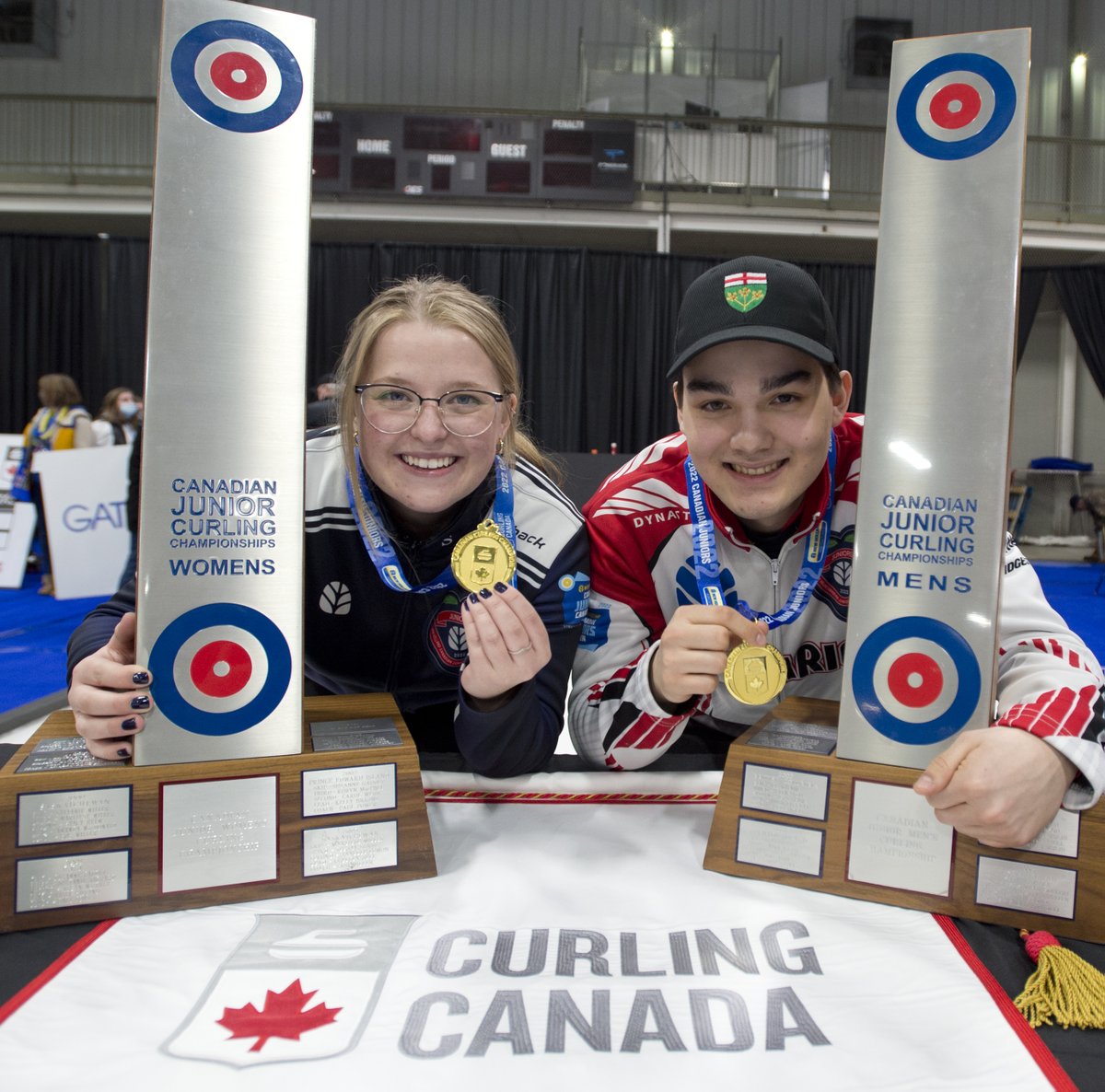 Seven days of competition all lead up to a single culminating moment at the 2022 <a href="/NHAgriculture/">New Holland North America</a> Canadian Under-21 Curling Championships on Friday afternoon from the Stratford Rotary Complex in Stratford, Ont.

Read all about it our story: curling.ca/blog/2022/04/0…

#CJCC2022