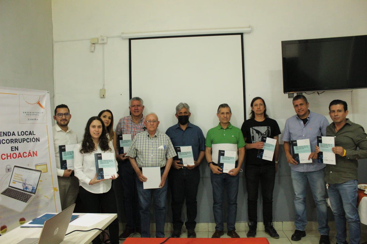 observatoriore4's tweet photo. El día de ayer, empresarios y sociedad civil de Zamora, Michoacán, identificamos riesgos de corrupción en el trámite municipal de construcción. Esta iniciativa fue posible gracias al apoyo de @Ethos y @USAIDMX Consulta el documento en: https://t.co/qyo2NzHrYg https://t.co/44Wh80MSI7