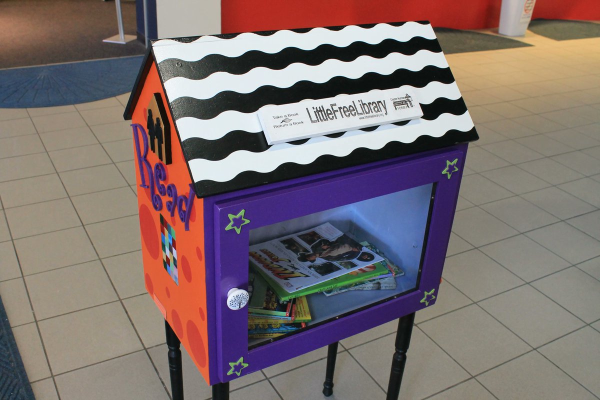 FunMuseum's tweet photo. We are looking for donated books for our Little Free Library. When you visit the Museum, take a book, then leave a book. #LittleFreeLibrary #FunMuseum #SillySmart https://t.co/ChEV1aS6ZS