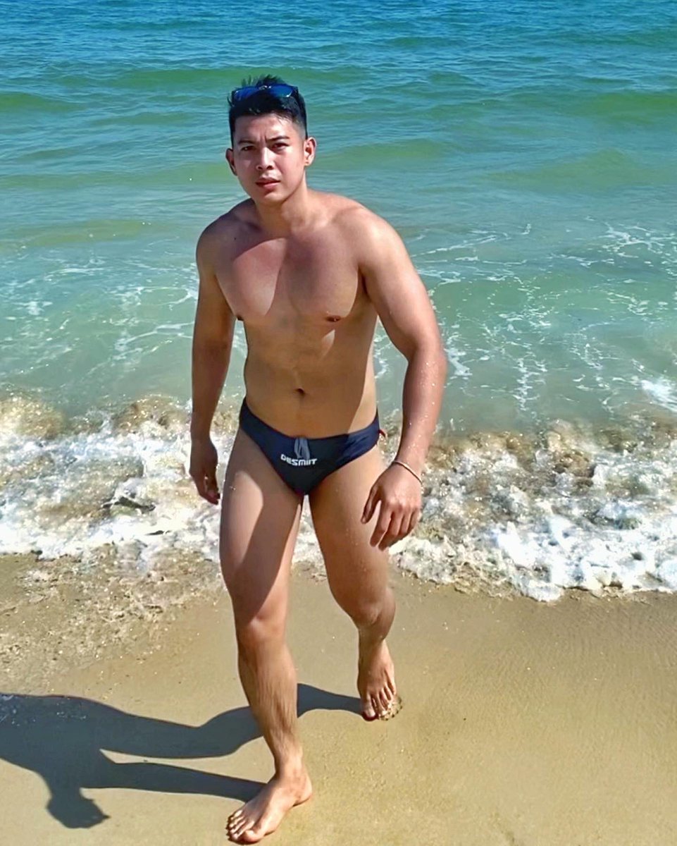 onlydansph's tweet photo. Nagdadalawang isip sana ako kung ipopost ko pa tong ibang mga pics kaya lang I realize… A thread: https://t.co/bTYhNW7Y15