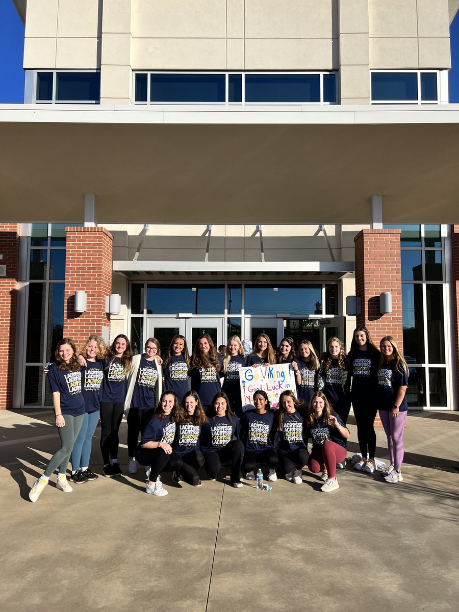 spartvikings's tweet photo. SHS Lady Vikings Lacrosse reads to students at Drayton Elementary on Friday morning. #makingadifference
@SCHSL @SHSvikings
@SchoolDistrict7 https://t.co/AWy9WMNCgk