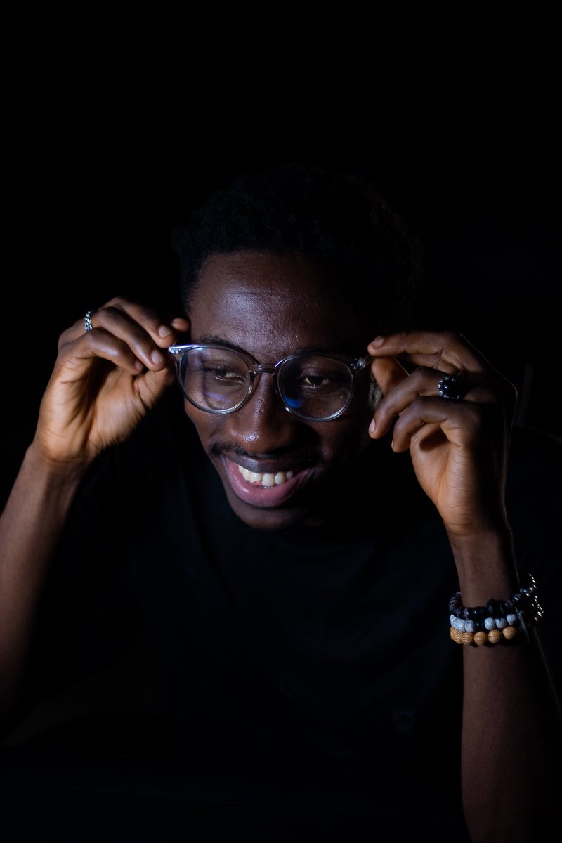 Loxy_visuals's tweet photo. The Photographer...
#loxyvisuals https://t.co/r38p7vKPc1