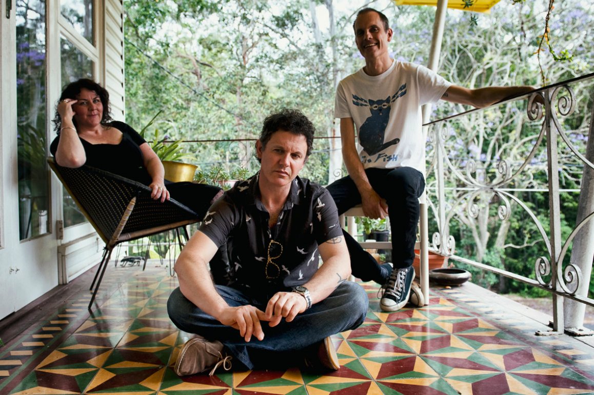 blueysbrisbane's tweet photo. New ep! Tim Steward from local legends @_screamfeeder_ is our special guest, chatting all things Brissy, 30 years of the band and new record 'Five Rooms'. Out now wherever you get your podcasts. #bluey #screamfeeder #brisbanemusic
#ausmusic https://t.co/t11iAA8FBC
