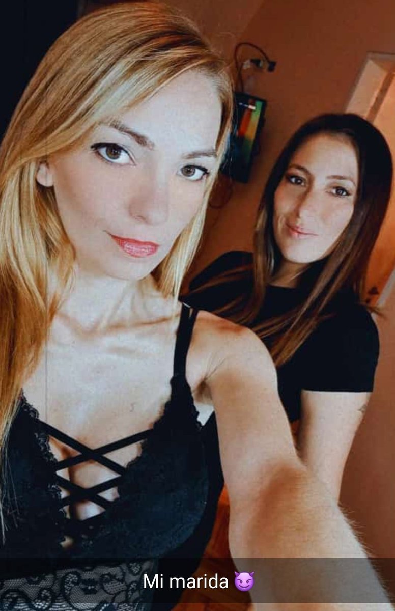 _Borboleta___'s tweet image. Hoy noche de maridas @Paokirovsky1 
#BuenViernes