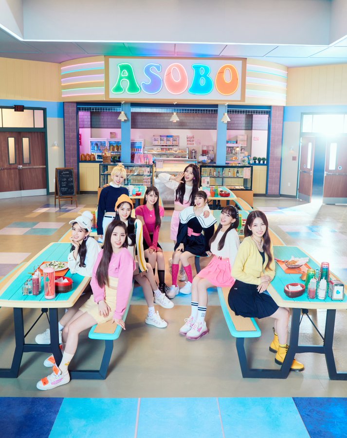 Niziu ニューシングル Asobo がリリース決定 遊び心 があれば 日常は変えられる 遊び心 があれば どんな日常でも楽しめる というメッセージが込められた楽曲に Kpop Monster