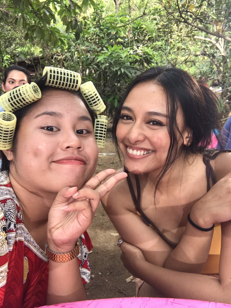 andengandara's tweet photo. 5th day shoot 2/3 #RunToMe @shawntelcruz @MadamInutzWW @_CJNavato_ @nikkivaldez_ https://t.co/CIFqo0KWbu