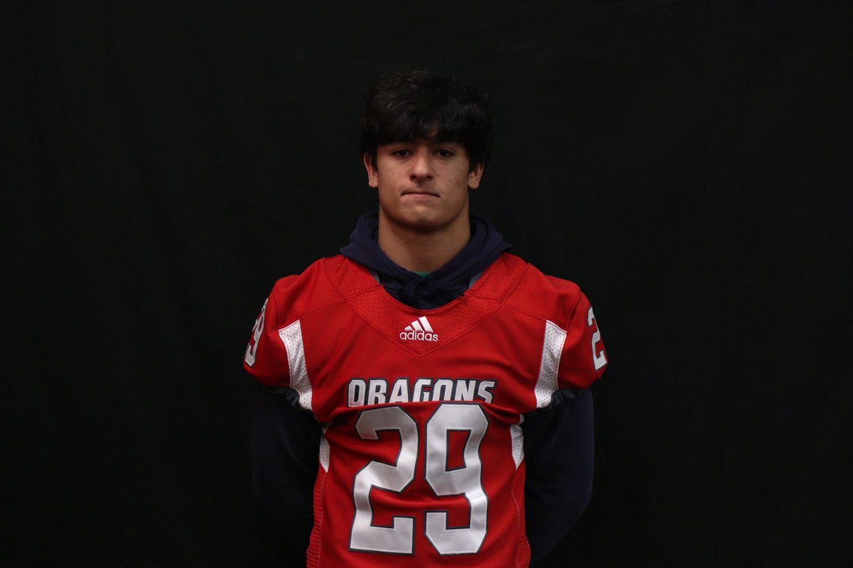 FrancescoR29's tweet photo. Had a great time at MSUM junior day today. Thank you @CoachCzech15 for the invite. @msum_football @TopGunQB @NDCP_Football https://t.co/MGsqlB8mXJ