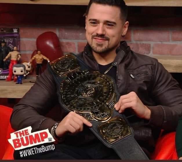 AngelGarzaFanP1's tweet photo. HOY POSIBLEMENTE PODREMOS VER ESTA IMAGEN, MUCHA SUERTE @AngelGarzaWwe ! https://t.co/wRNPzU3BwO