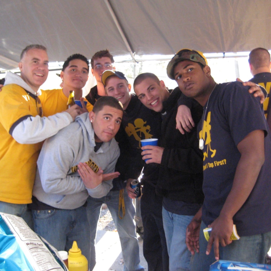 It’s no April fools joke, at the end of this month we are going to be together yet again. Spring Alumni weekend is almost here, but it’s not too late to sign up. Follow the link in our bio for more info.