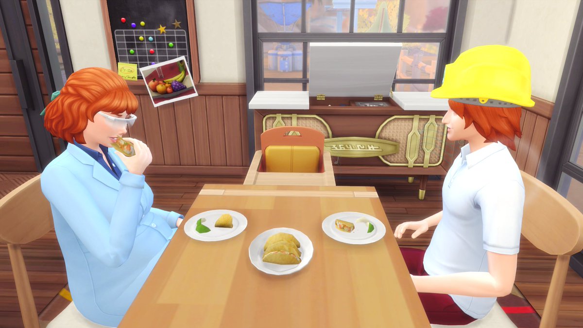 HanbamSims's tweet photo. Baby 2 is on the way, and their little trailer home has become a bit small for their growing family, so Alice and Erwin have moved to a larger home where Dougie and his sibling have plenty of space to grow up! #NotSoBerry #TheSims4 https://t.co/epsaImPdj0