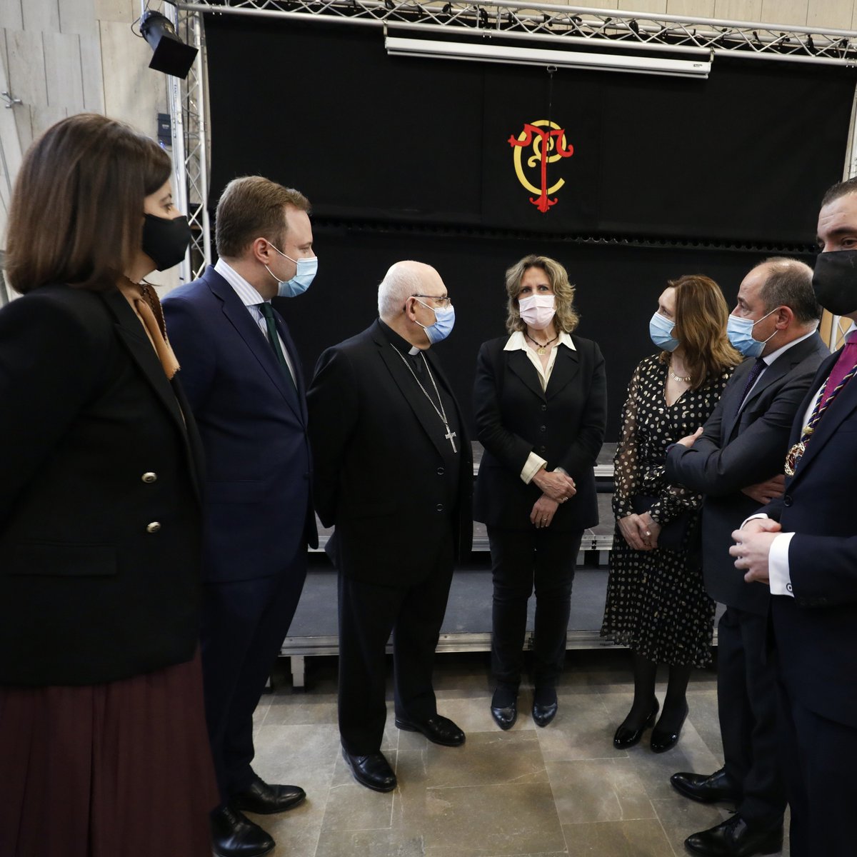 AytoAlbacete's tweet photo. 🟣📢 El @TeatroCircoAB acoge el #pregón de @SemanaSantaAb ofrecido por la periodista Cristina López #Schlichting
✅La familia #cofrade se ha reunido para celebrar el regreso de la #SemanaSanta a las calles, tal y como ha resaltado el alcalde @emiliosaezcruz en su saludo inicial https://t.co/YuCSXHaJOa