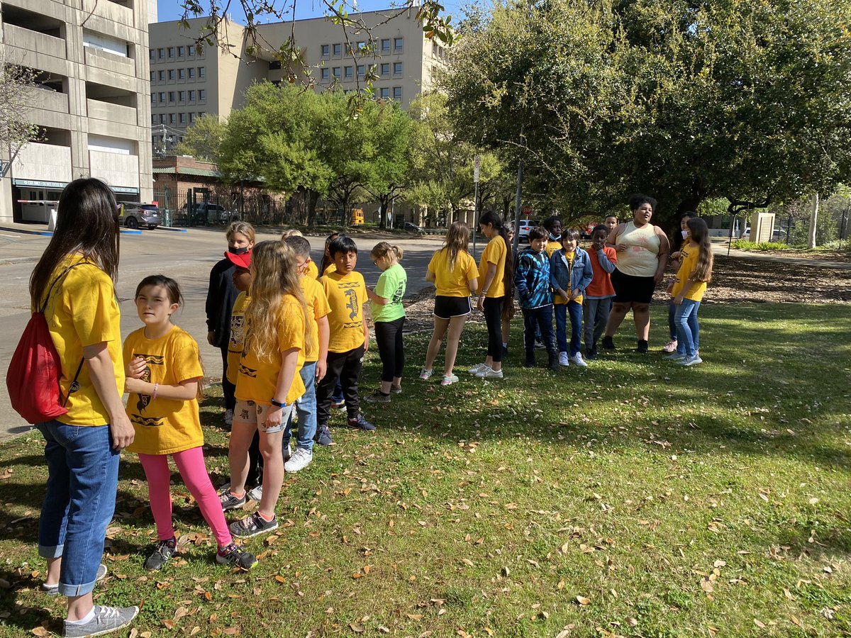 ms_c_carey's tweet photo. This is us. It was a beautiful day to have a beautiful day.

#HMNS 
#KatyISD
#STEM
#RREPride https://t.co/JjCHF4rSa3