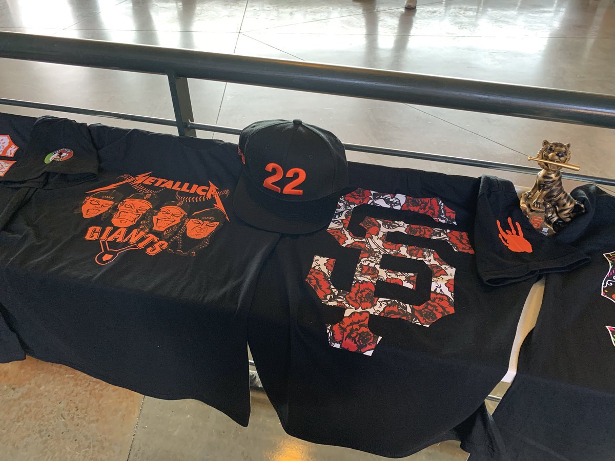 ThirdandKing's tweet photo. Here are some of the #sfgiants special events and promotional items. Check out the full lists —
Special events: https://t.co/xYQeQq3OE0… 
Promotions and giveaways: https://t.co/xYQeQq3OE0… https://t.co/brfgXbSNCy