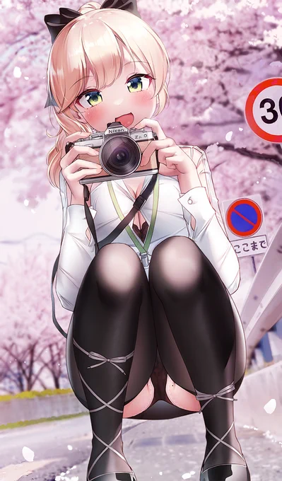 「私と花見、見に行きませんか。猫さん♪」 