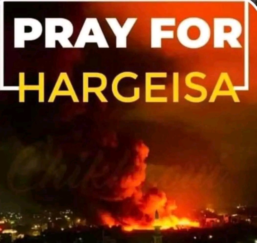 munaSuleimanAh1's tweet photo. Heartbreaking to witness the fire in downtown Hargeisa tonight. A massive Economic loss for many businesses. #Hargeisa needs your support! #Somaliland 💔 https://t.co/dppUP1kOte