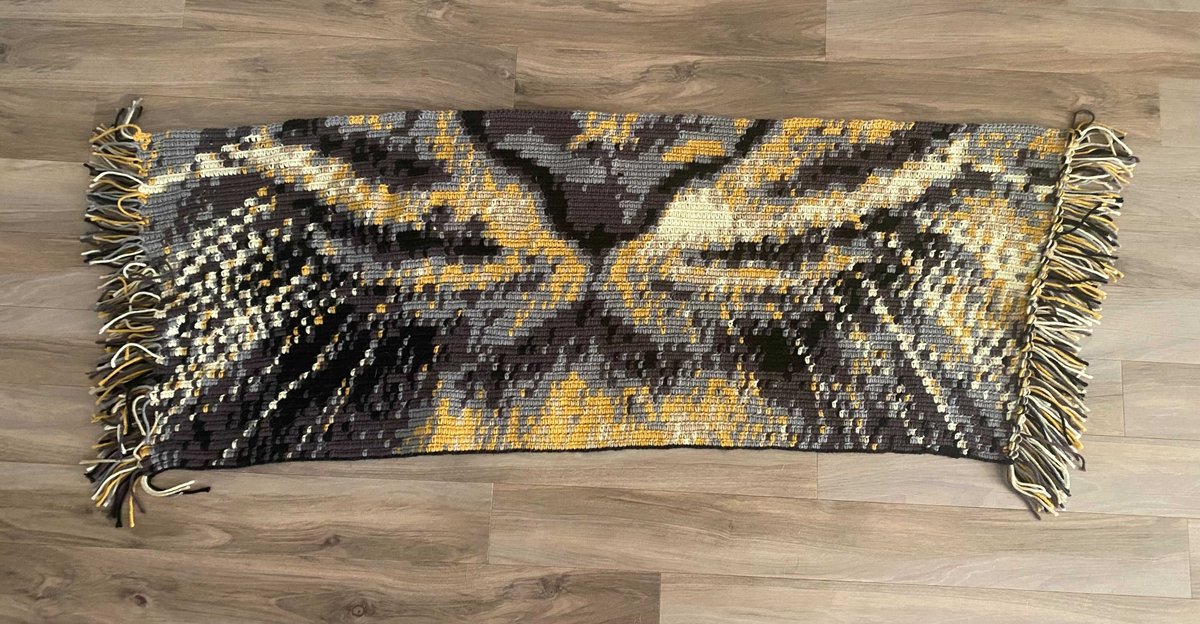 Finished up Row 40 (97 to go)!  #ashme5280 #graphgan #singlecrochet #bigcatblanket