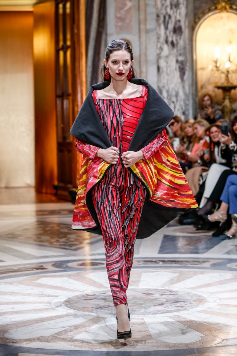 franayala's tweet photo. #Coleccion. #Desfile #moda #FranciscoAyala #otoñoinvierno #AA22 en #ARFW Palacio Paz https://t.co/szYDOSK0Ik