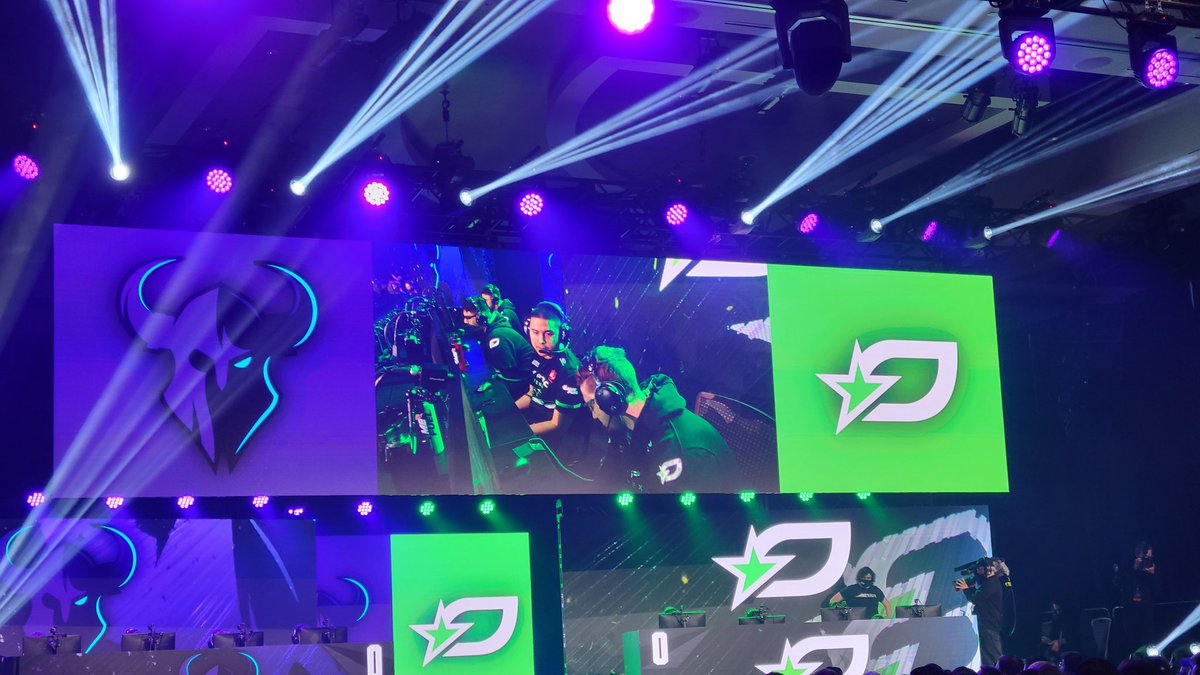 green_fire's tweet photo. @H3CZ I'm here man! Where you at man! https://t.co/8ORWBSg7pF