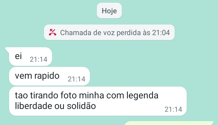 icarlenss's tweet photo. sexta-feira dia de resgatar os outros de saia justa https://t.co/C2TJw3llDK