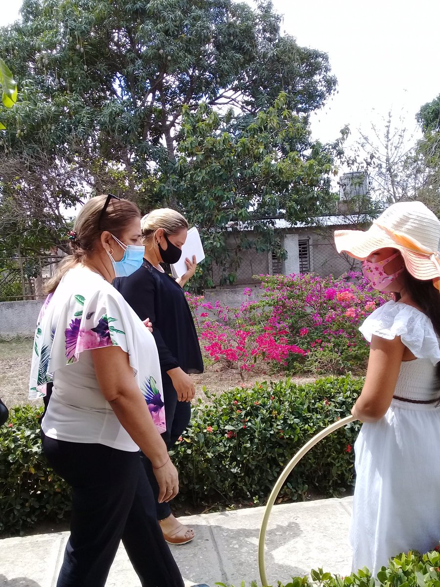 EGuaimaro's tweet photo. Recibe la  institución educativa Juan Canino Rodríguez visita de inicio de curso escolar por parte del Ministerio de Educación. #CubaMined #EducadoresCamagüeyanos @CubaMined @CamagueyDPE https://t.co/6m8mhWZ84b