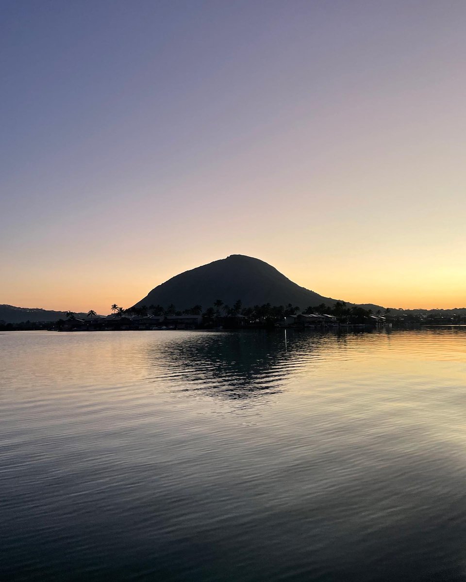 dive_aaron's tweet photo. Looking forward to the weekend views!🤘😍
#weekend #weekendvibes #weekendsunshine #sunrise #Hawaii #oahu #scubadiving #scuba #diving #kokohead #hanaumabay #view #viewz #photographylovers #photography @PADI @PADI_Travel @padi_pros https://t.co/vnWbOAHLi6