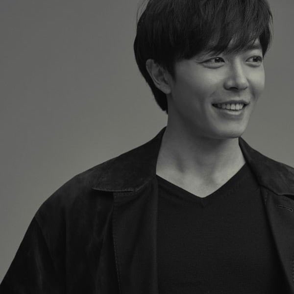 infodrakor_id's tweet photo. Happy birthday 39 thn #KimJaeWook 🎁🎉

#HappyKimJaeWookDay 💕 https://t.co/CFoSw4NQb8