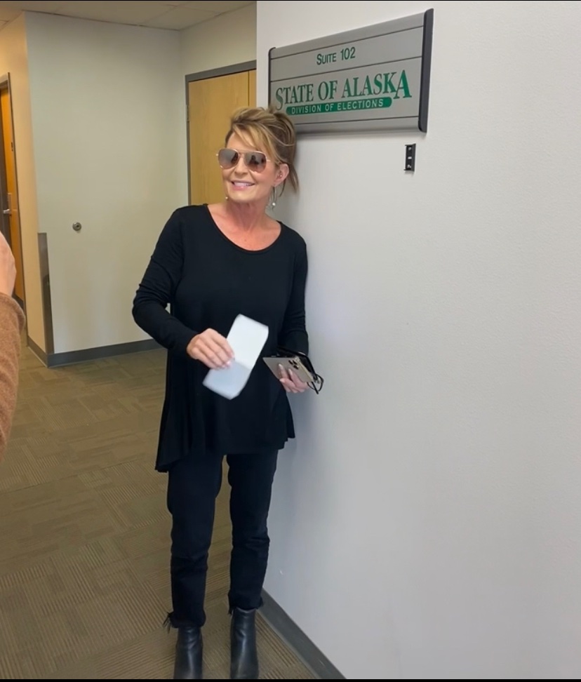 Sarah Palin tweet media