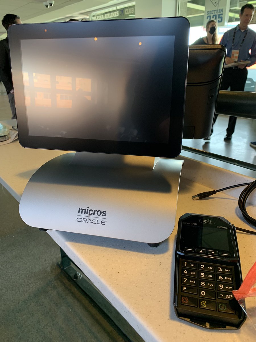 ThirdandKing's tweet photo. Finally, the #sfgiants and @Oracle will introduce a new point of sale system for ordering at concession stands and from mobile devices. Also a contactless payment system. Translation: Some fancy order screens, improved inventory management and tap to pay. https://t.co/5GueTWCAV6