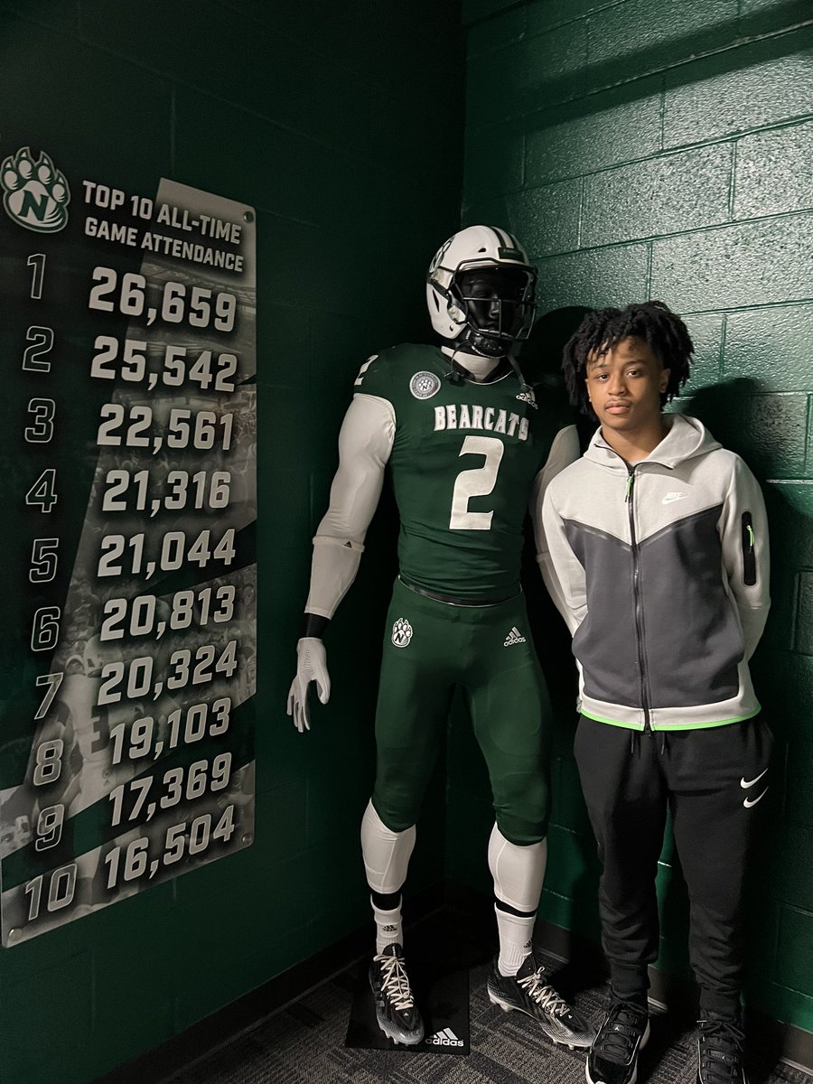 Had a great time today <a href="/NWBearcat_FB/">Northwest Football</a> thanks for having me out @BClay_9! <a href="/DHSPioneerFB/">Pioneer Football</a>