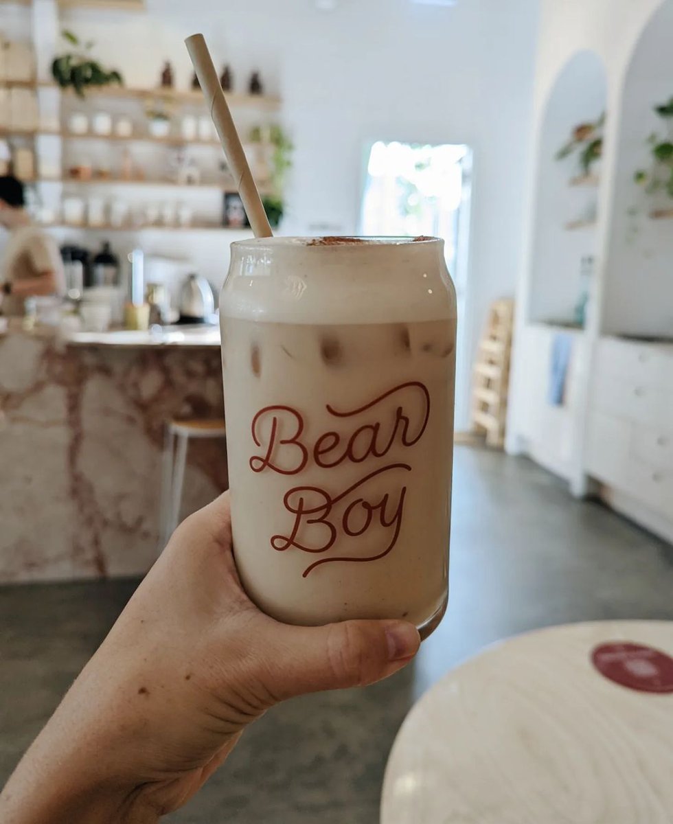PranaChai's tweet photo. #Sunny #days and #iced #chai at @bearboy_espresso 🌞🧊 https://t.co/f6whXo8gNg