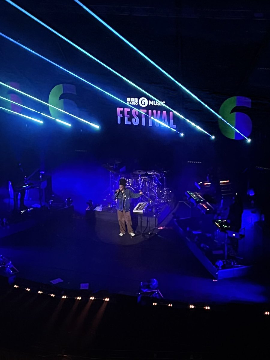 InskipLianne's tweet photo. Day 1 of #6MusicFestival done 👊🏻 #stdavidshallcardiff #tramshedcardiff #lilsimz #afrodeutsche #cardiff https://t.co/bIT4dtqkNw