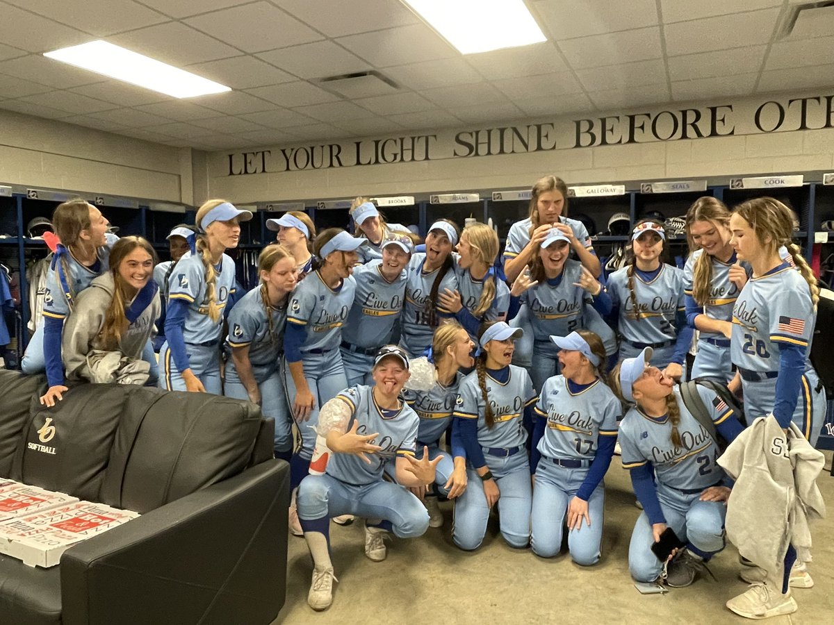 EAGLES GO 2-0 ON THE DAY!