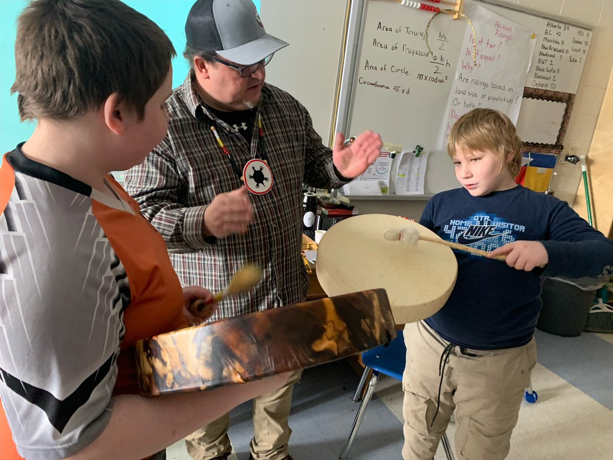 TroyMaracle's tweet photo. On this significant day it was a pleasure to be part of this special lunch and learn at @YorkRiverPS Mr. Trevor &amp; Marsha from @NHHSRocks shared good words &amp; songs.  Bonus was Director @KatMacIver &amp; Steven Hunter from the Kijicho Manito Madaouskarini Algonquin First Nation joined. https://t.co/IxMmRc6mRV