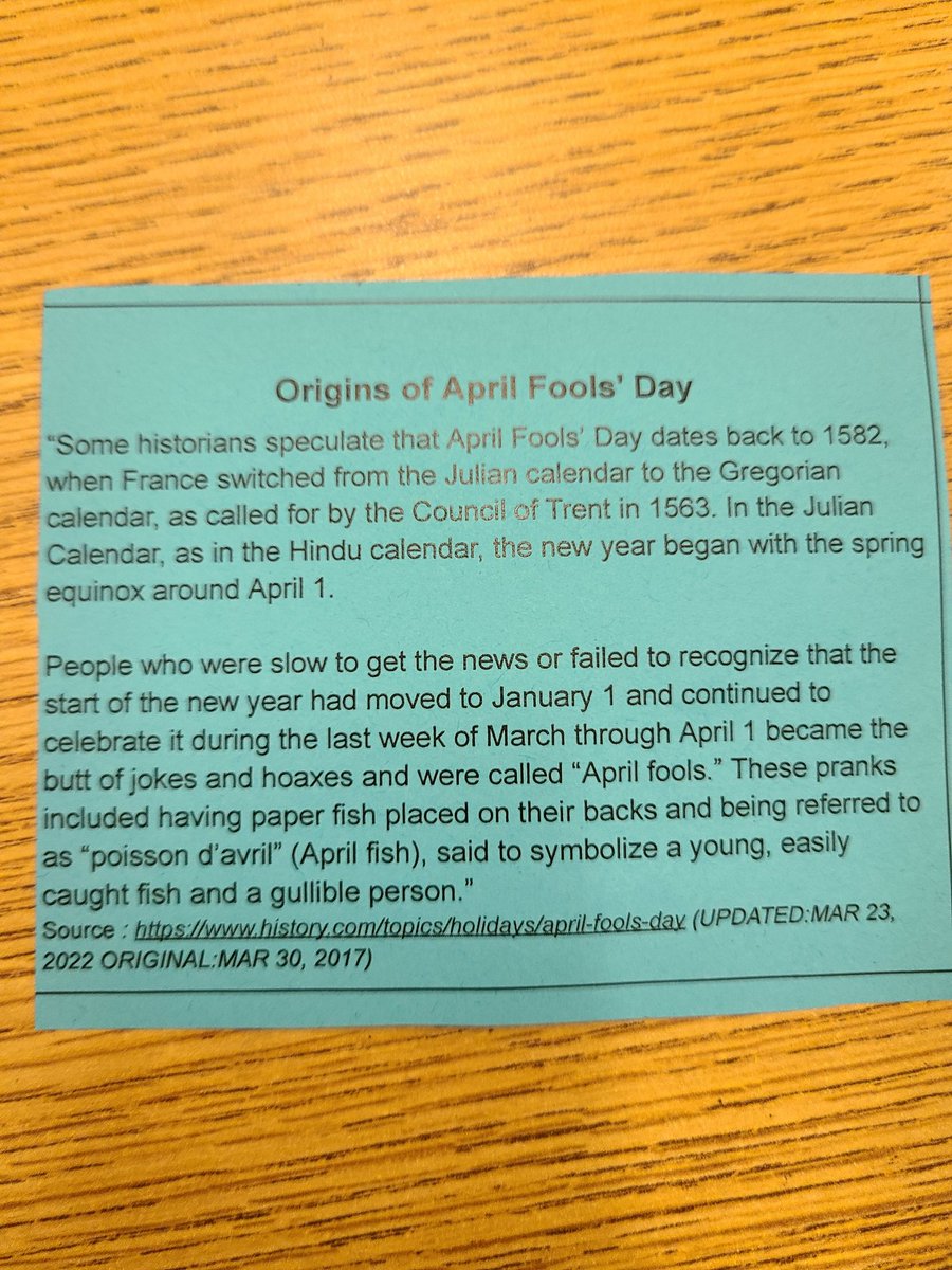MlleShaffer's tweet photo. Poisson d'avril 🐟 
Instead of candy grams, my students sold "fishy grams" to prank one another. It was a great laugh and let us share about Francophone culture with our school. #poissondavril #Gullible #AprilFoolsDay #français #wcpsmdwl @RebelsSHHS @Mme_Moore https://t.co/eYBhiNo1MA