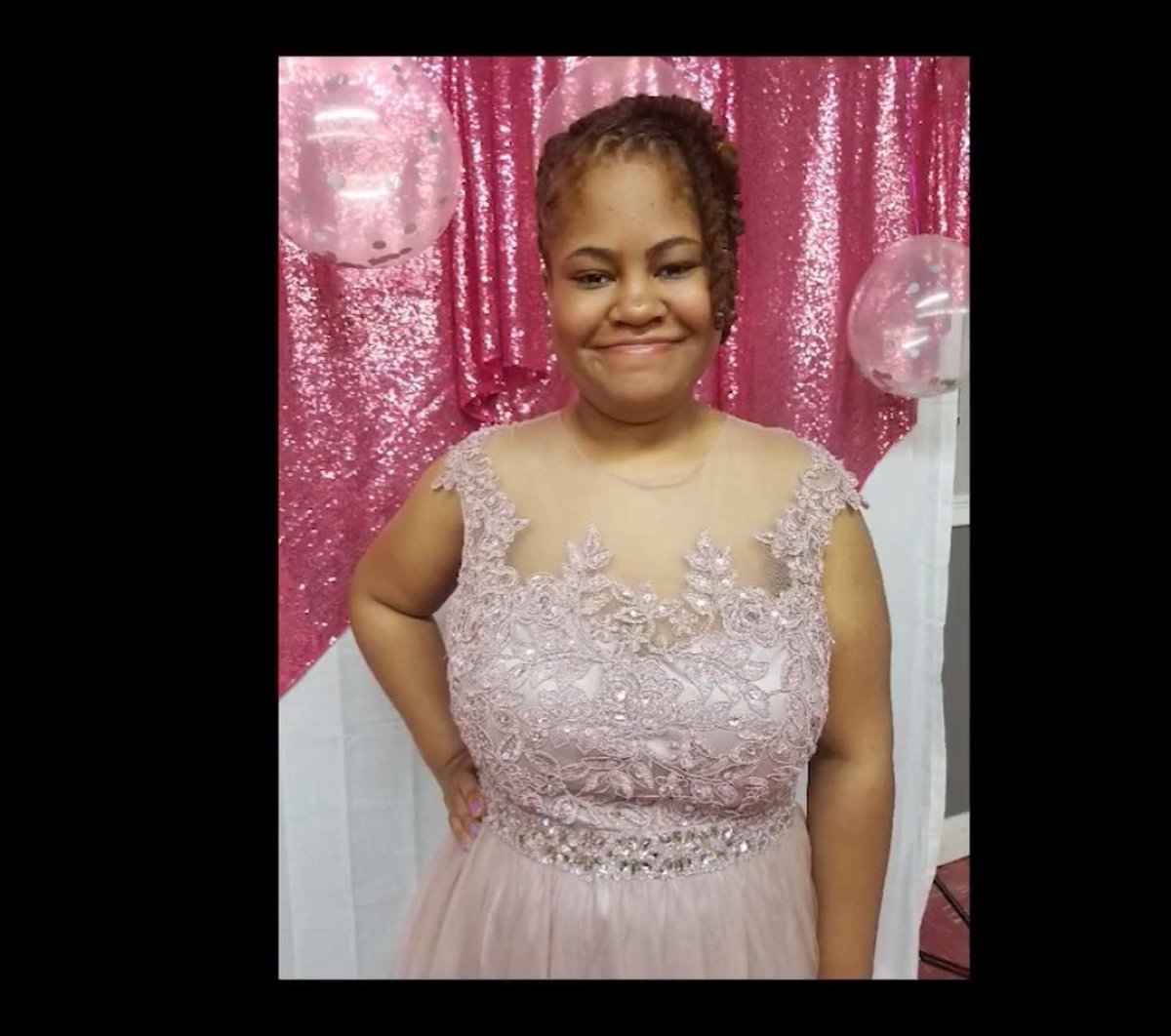 BLACKBiz_app's tweet photo. April is Autism awareness month and we salute nZinga being featured in the Black &amp; Brown History Film festival. Check out this biopic as she shares her life with autism. https://t.co/qGIoqBLZ3c

#autism
#autismspeaks
#blackexcellence
#autismawareness
#autismstrong https://t.co/24Vphvxiyp